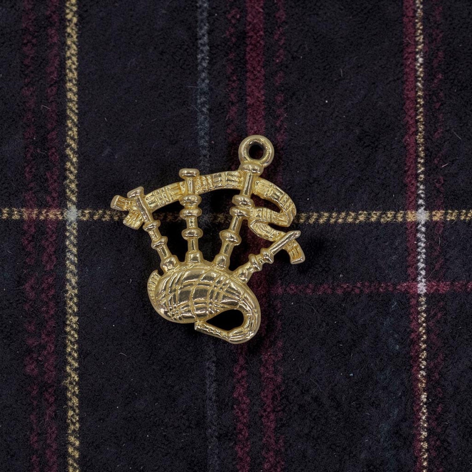 Vintage 14k Gold Bagpipe Charm | Scottish Heritage | Circa 1970s | PPLD 585 Hallmark | Petra Star - Petra Star