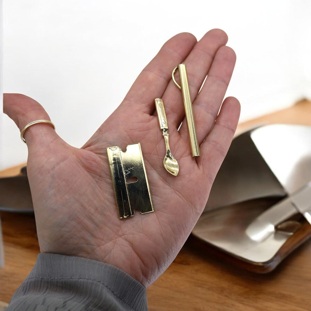Vintage 14k Gold Mini Spoon, Razor & Straw Suite - Petra Star