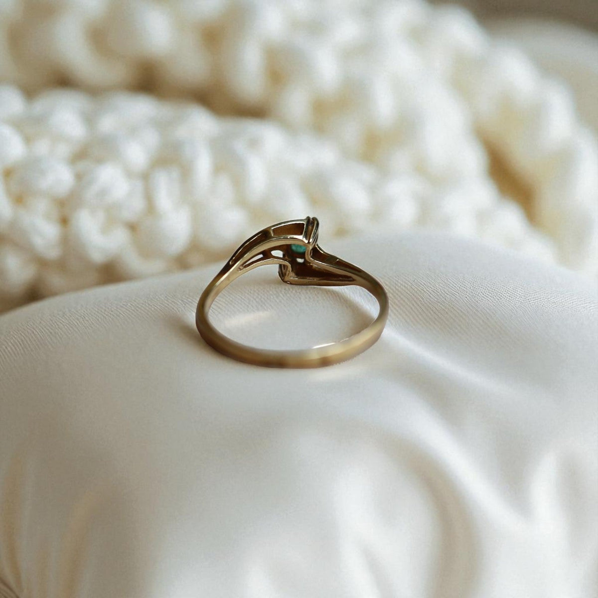 Vintage 1990s Emerald & Diamond Ring – 10k Yellow Gold, Prong Set - Petra StarRing