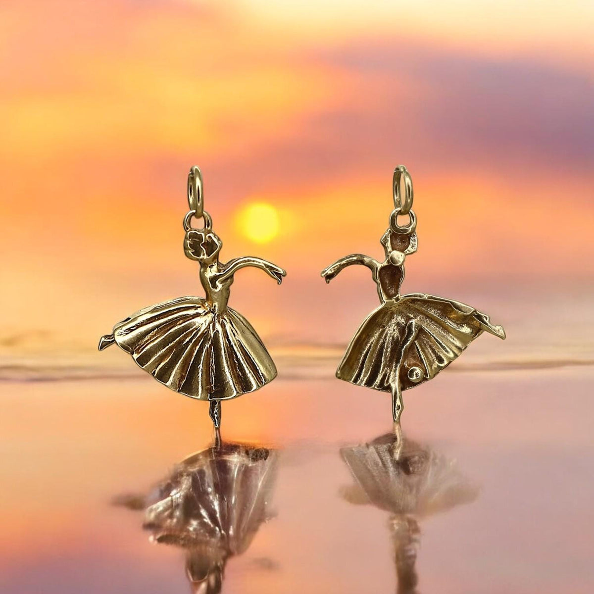 Vintage Ballerina Charm in 14k Gold 2.6 Grams - Petra StarPendant