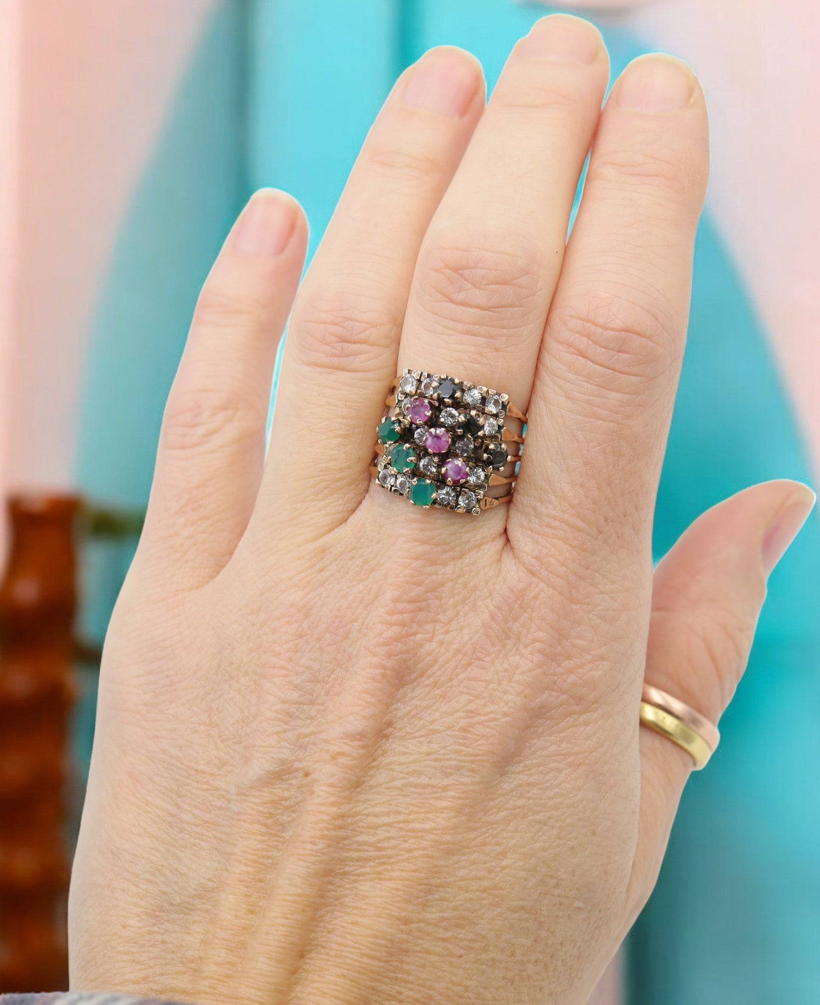 Vintage Five-Band Harem Ring in 14k Gold - Petra Star