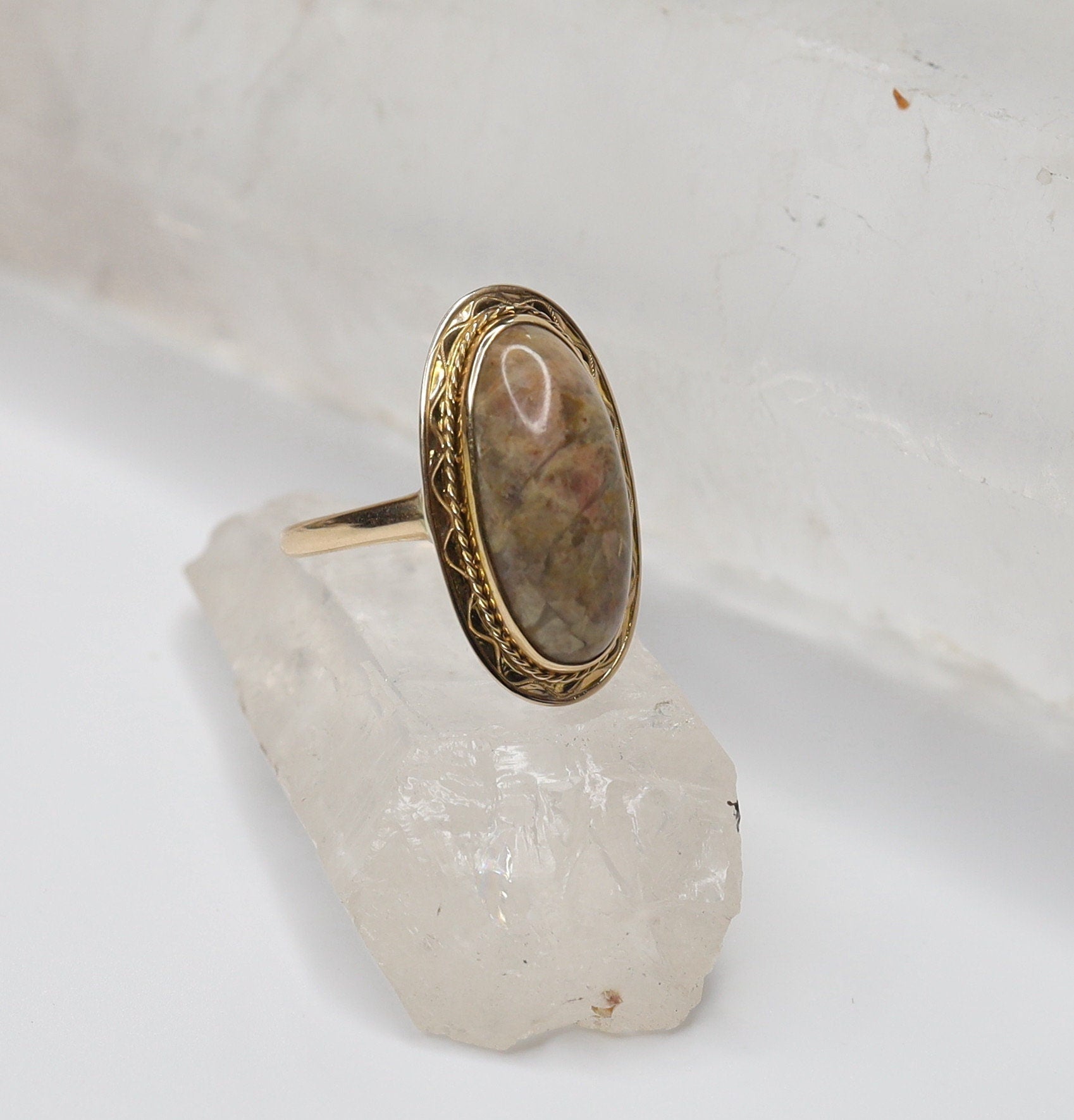 Vintage Jasper Ring 14k Yellow Gold Ring - Petra Star