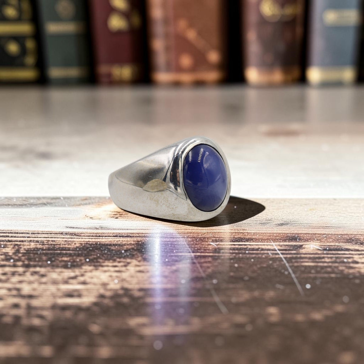 Vintage 14K White Gold Synthetic Star Sapphire Signet Ring — Unisex, Circa 1970s