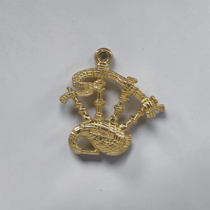 Vintage 14k Gold Bagpipe Charm | Scottish Heritage | Circa 1970s | PPLD 585 Hallmark | Petra Star - Petra Star