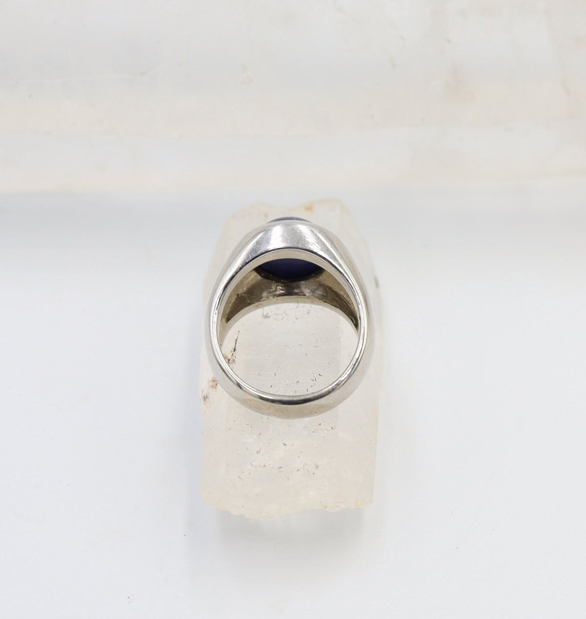 14k White Gold Signet Ring with Synthetic Star Sapphire - Petra Star