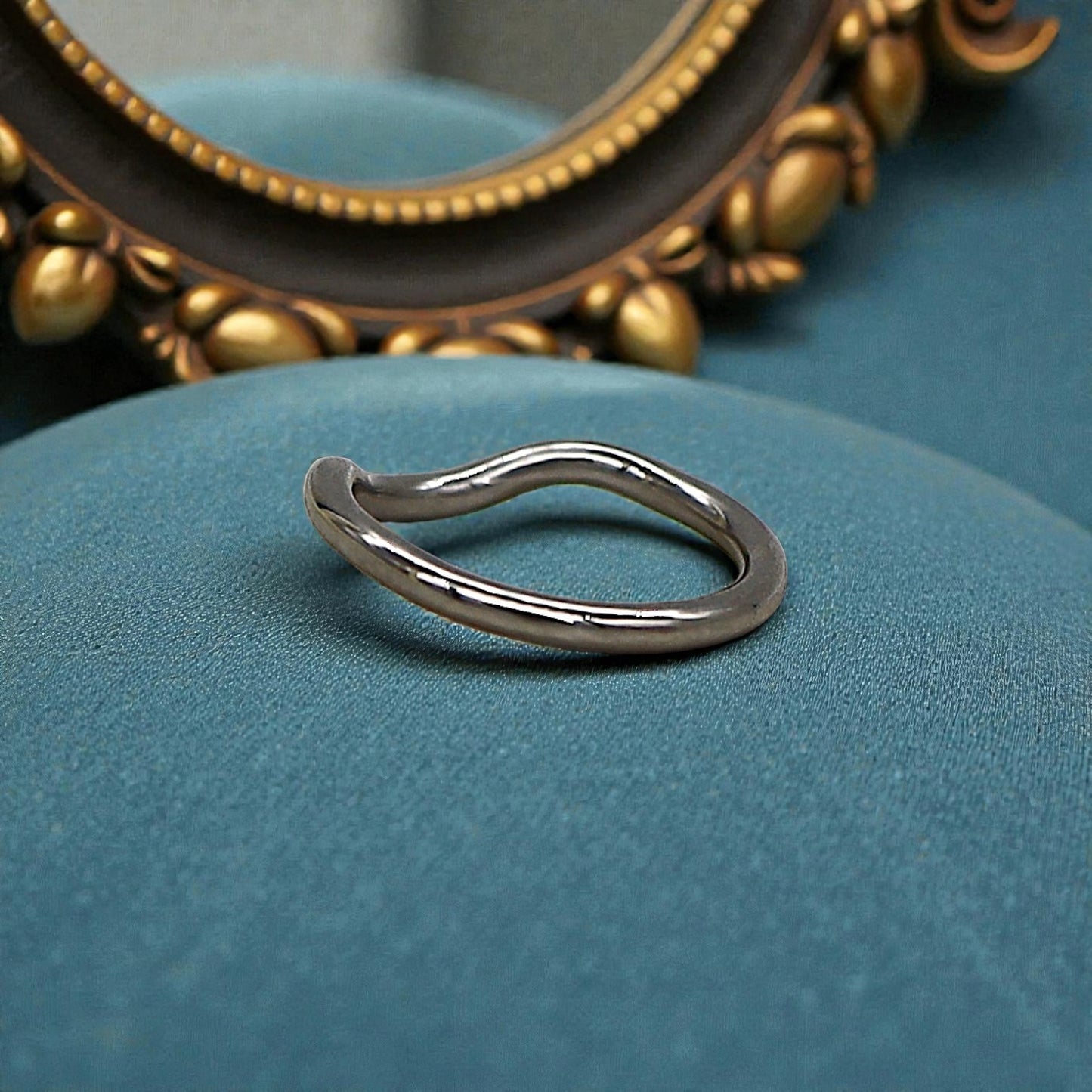 Petra Star Snuggle Band Platinum 2MM Curved Band - Petra Star