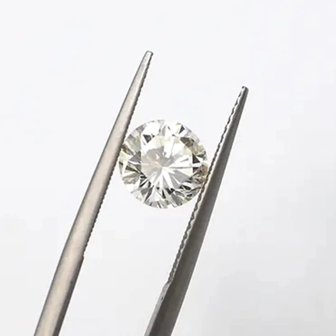 1.81 ct GIA Certified JVS2 Round Brilliant Cut Diamond - Petra Star