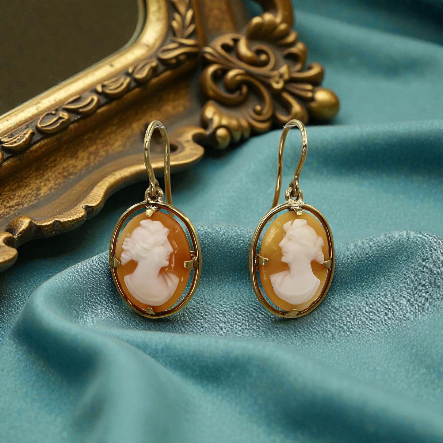 Victorian Shell Cameo Earrings, Ring & Pendant in 18k Yellow Gold