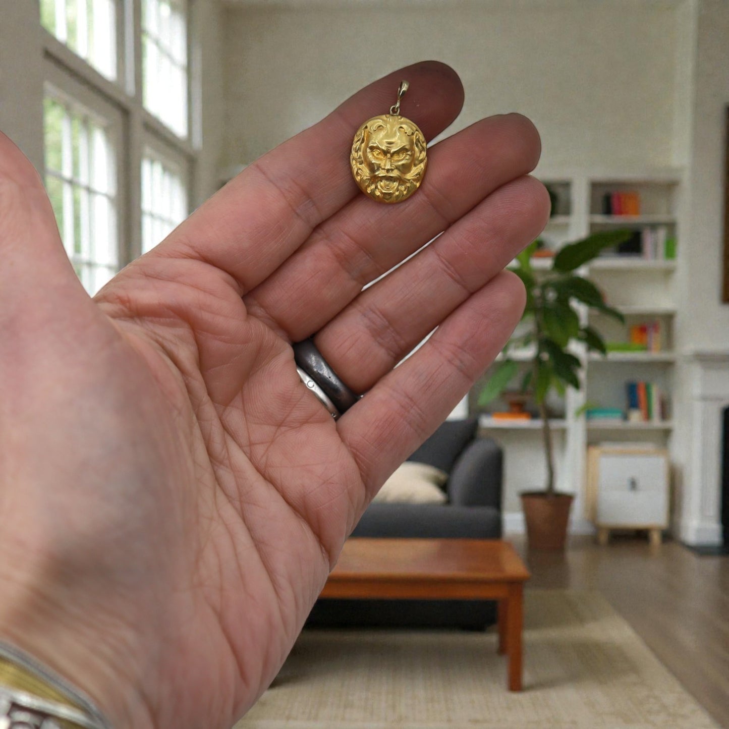 14k Gold Art Nouveau Lion Pendant