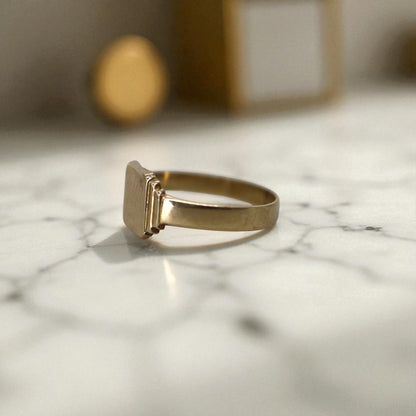 Art Deco 10k Gold Pinky Ring – Step Shoulders, Square Face, Size 4, Ready for Engraving - Petra Star