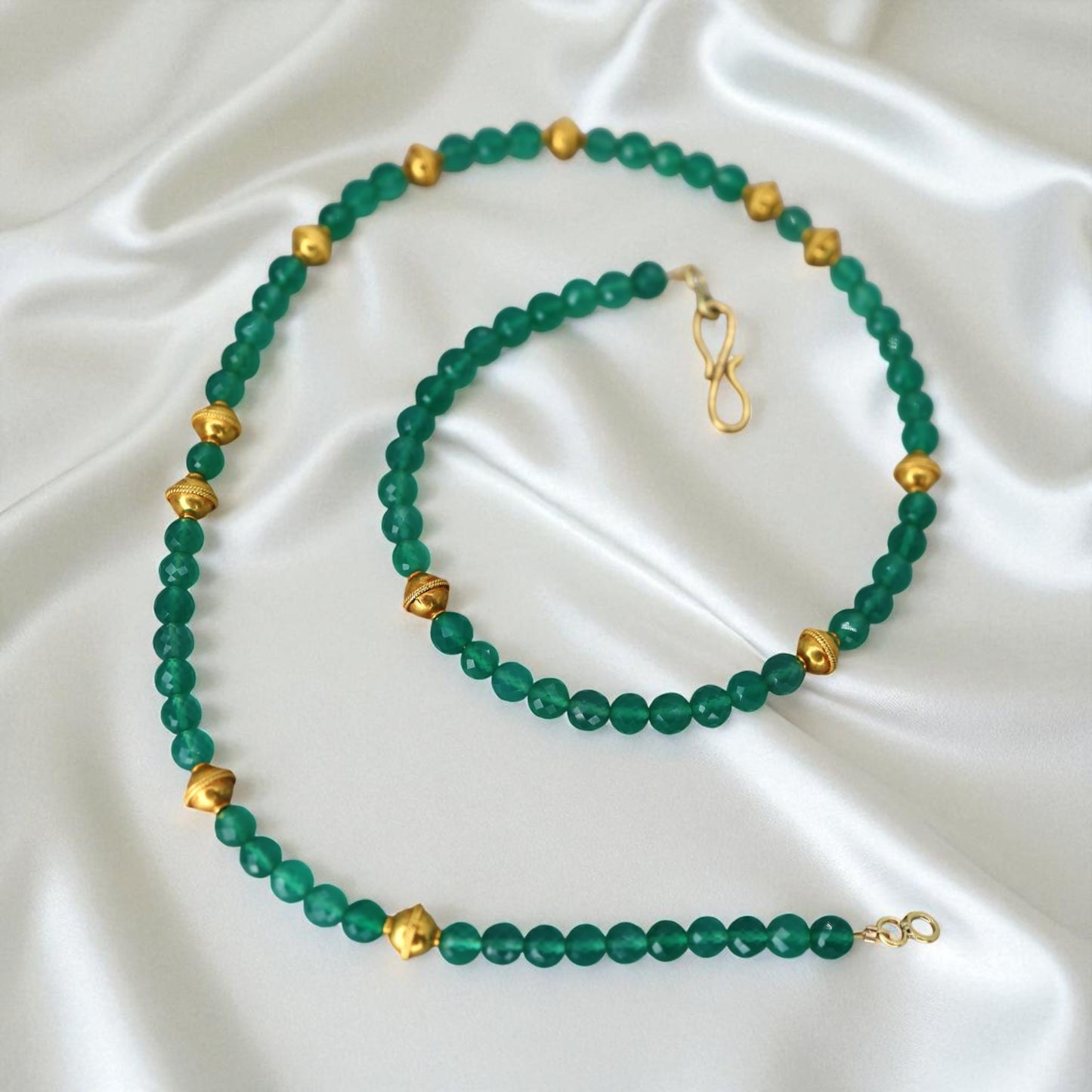 Chrysoprase + 18k Bead Necklace - Petra Star