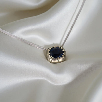Sapphire 18k White and Yellow Gold Necklace