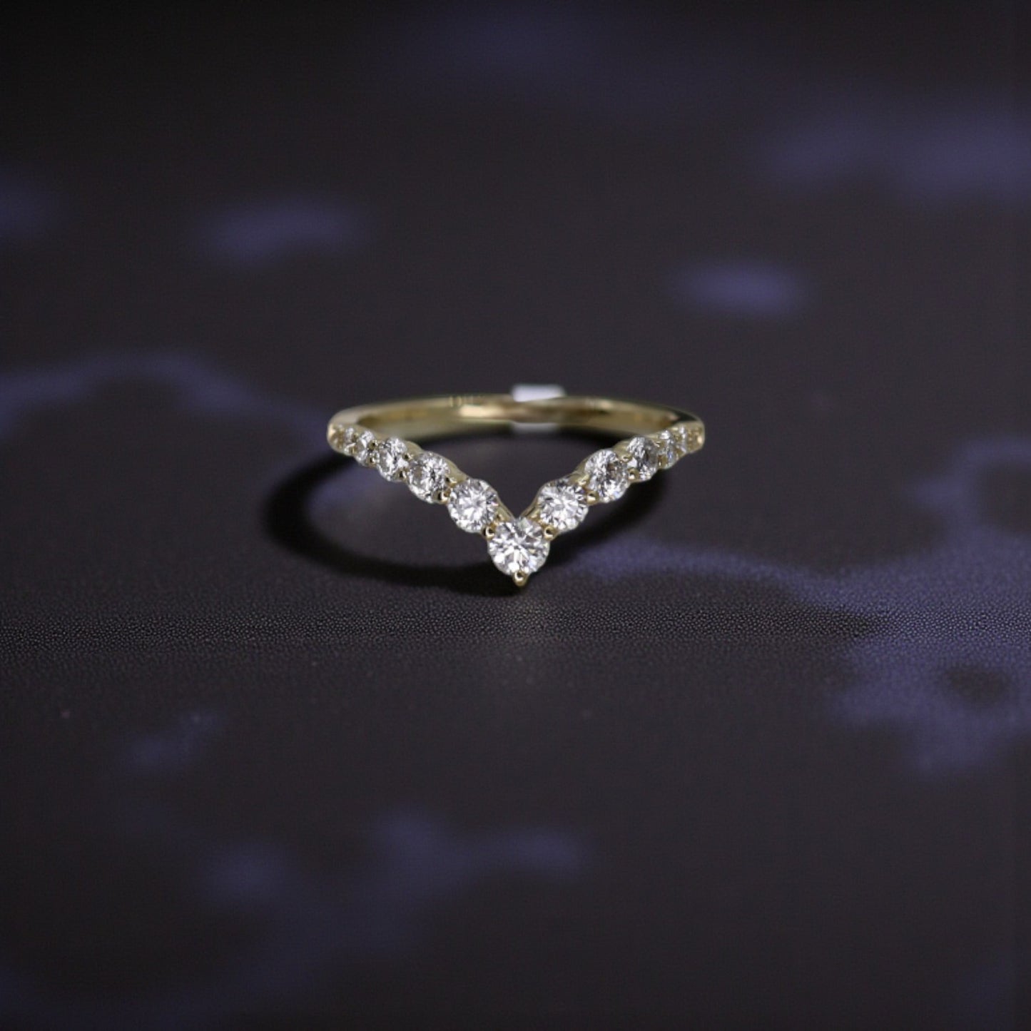 Diamond V Ring with 0.64 cts Graduated Diamonds in 14k Yellow Gold