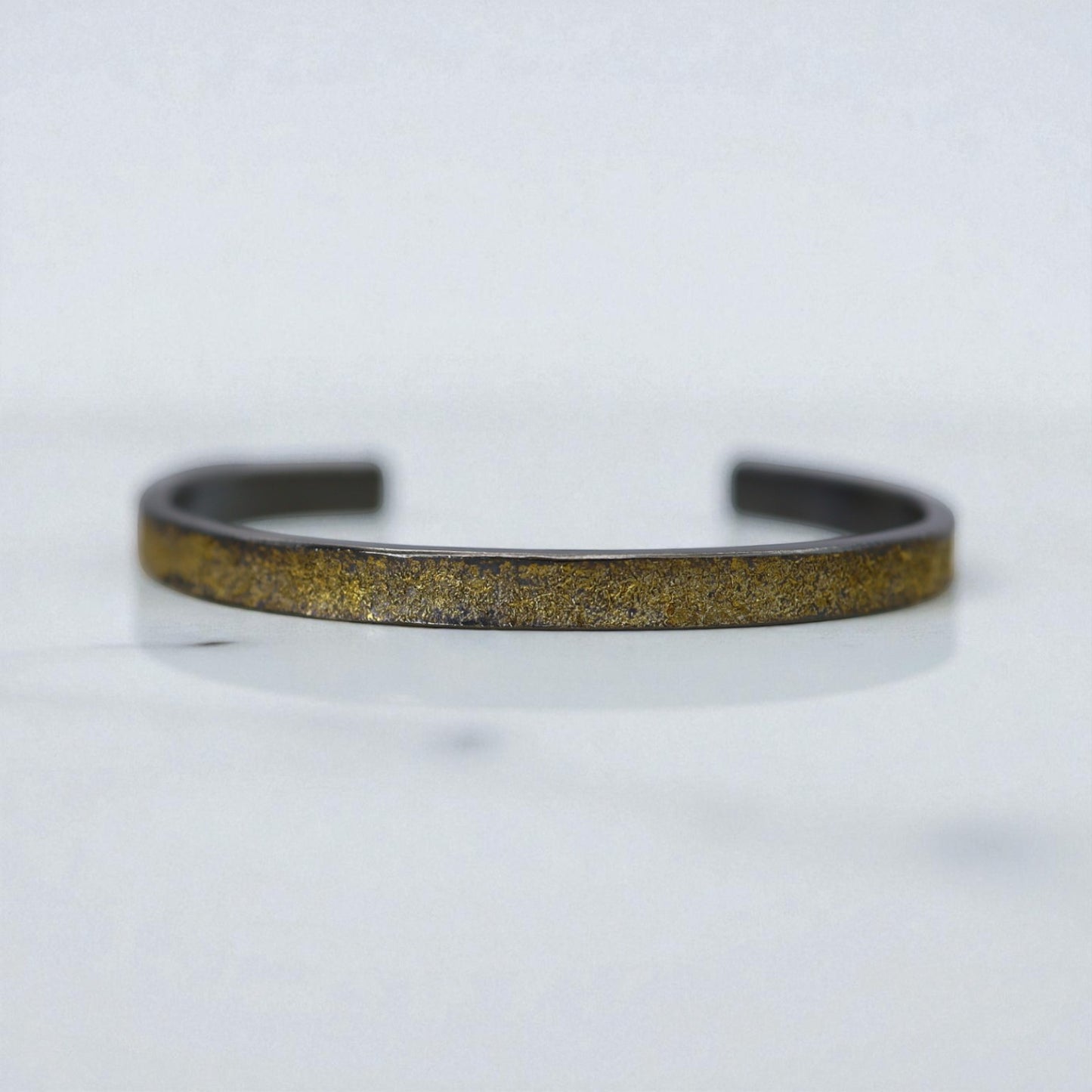 22k/18k Gold & Oxidized Silver-Dusted Narrow Cuff