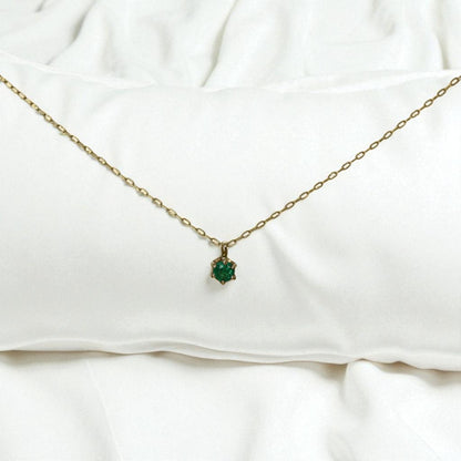 14k Gold Emerald Pendant Necklace, Circa 1990s - Petra Star