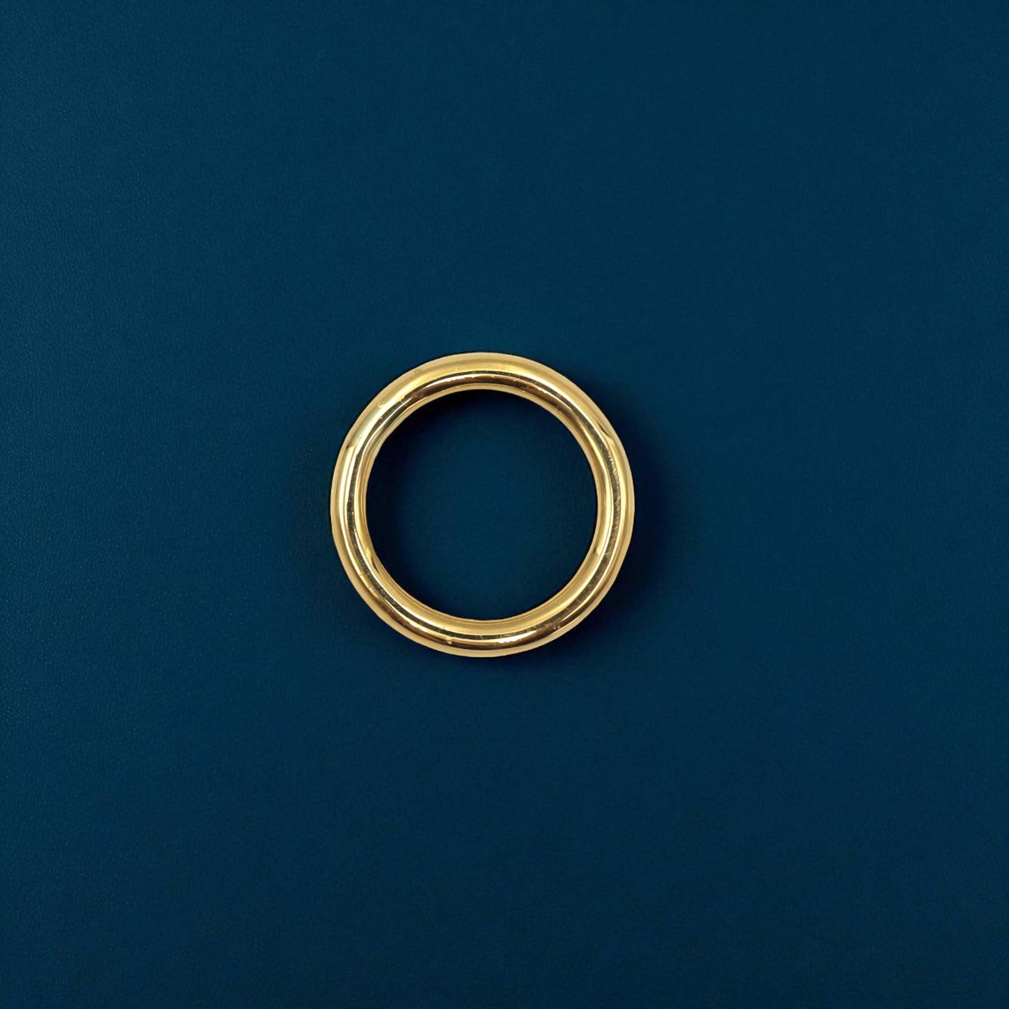 Purity Band - 22k Solid Gold Wire Band - Hand Forged 2.6 MM Wide - Petra Star