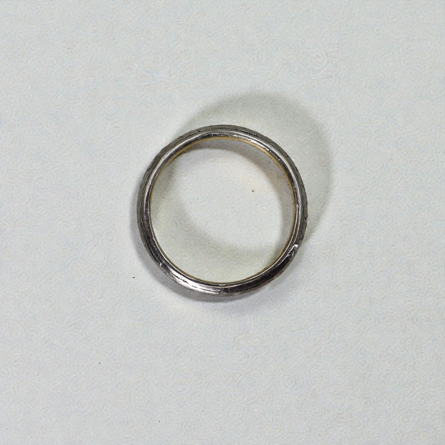 Art Deco gold band by Wood & Sons, 18k white and yellow gold, 2.2 mm wide, showcasing intricate vintage design.