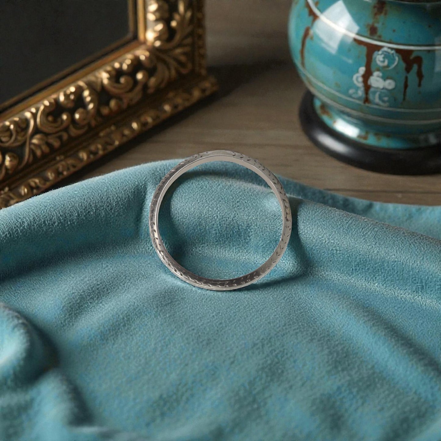 Art Deco 18k White Gold Band