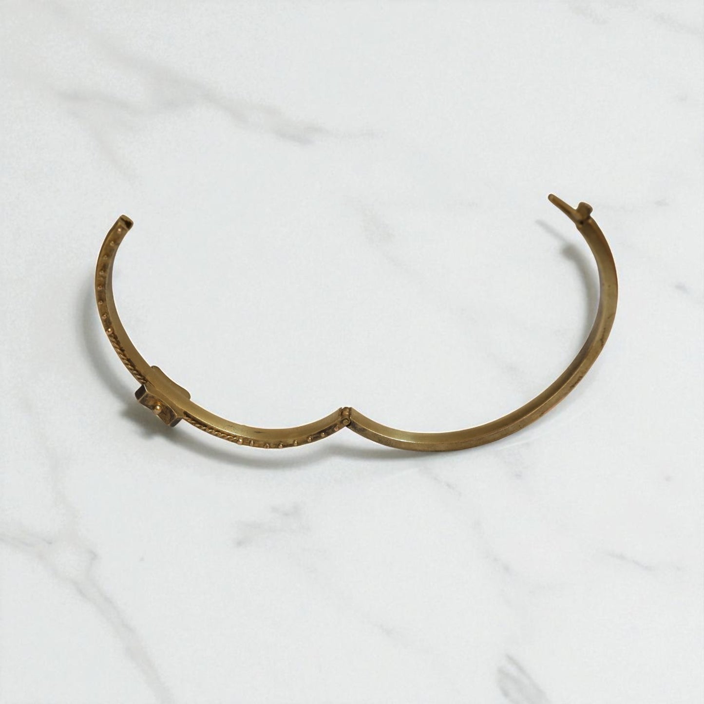 Victorian Etruscan Revival Bangle Bracelet in 15k Gold with Old Mine Cut Diamond, c.1850s - Petra Star