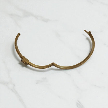 Victorian Etruscan Revival Bangle Bracelet in 15k Gold with Old Mine Cut Diamond, c.1850s - Petra Star