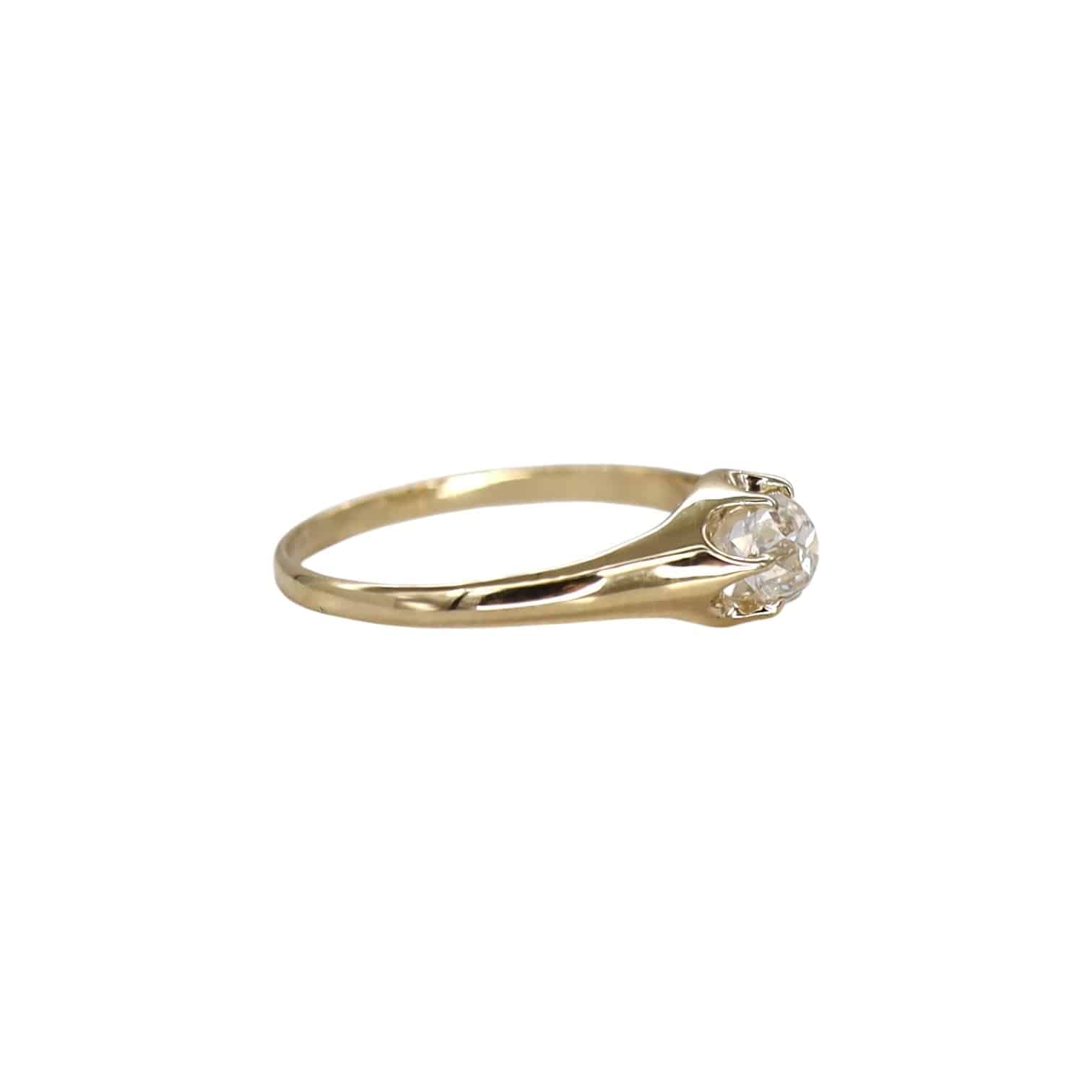 Belcher Diamond Ring - Petra Star