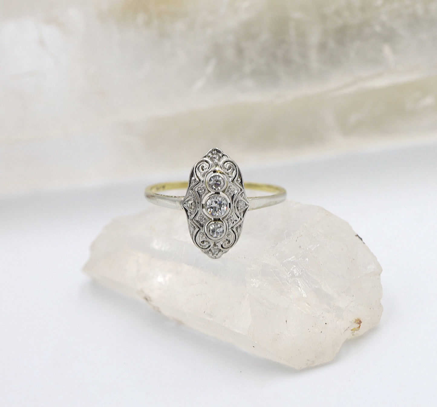 Edwardian Diamond Ring with 0.18 cts Total in Platinum and 14k Gold