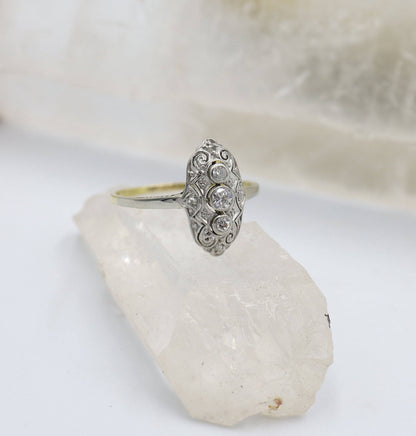 Edwardian Diamond Ring with 0.18 cts Total in Platinum and 14k Gold