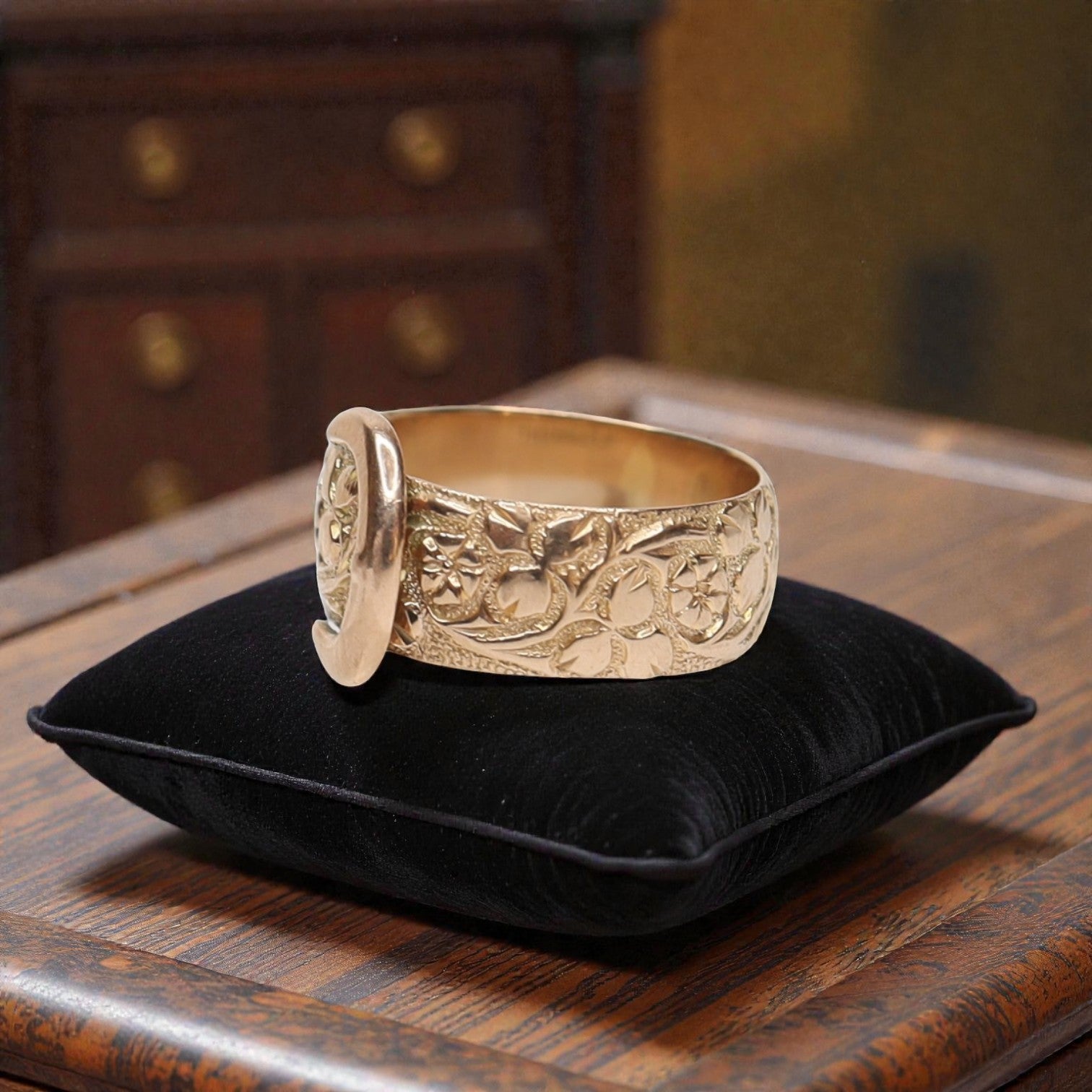 Victorian Buckle Ring Circa 1856 / 9k Pink Gold English Hallmarked Buckle Band Finger Size 6.75 - JL1605 - Petra Star