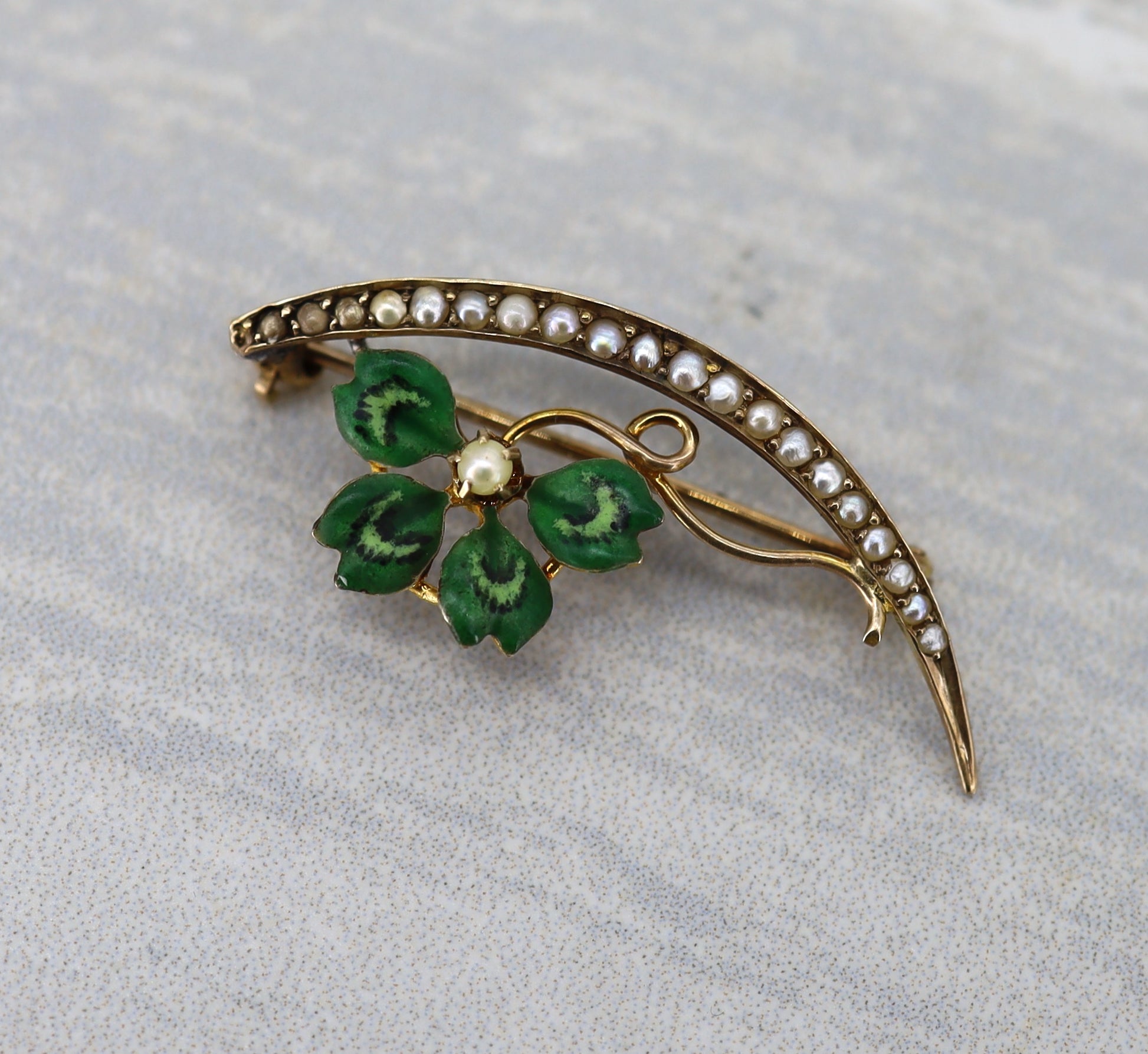 Art Nouveau Honeymoon Pendant - Petra Star