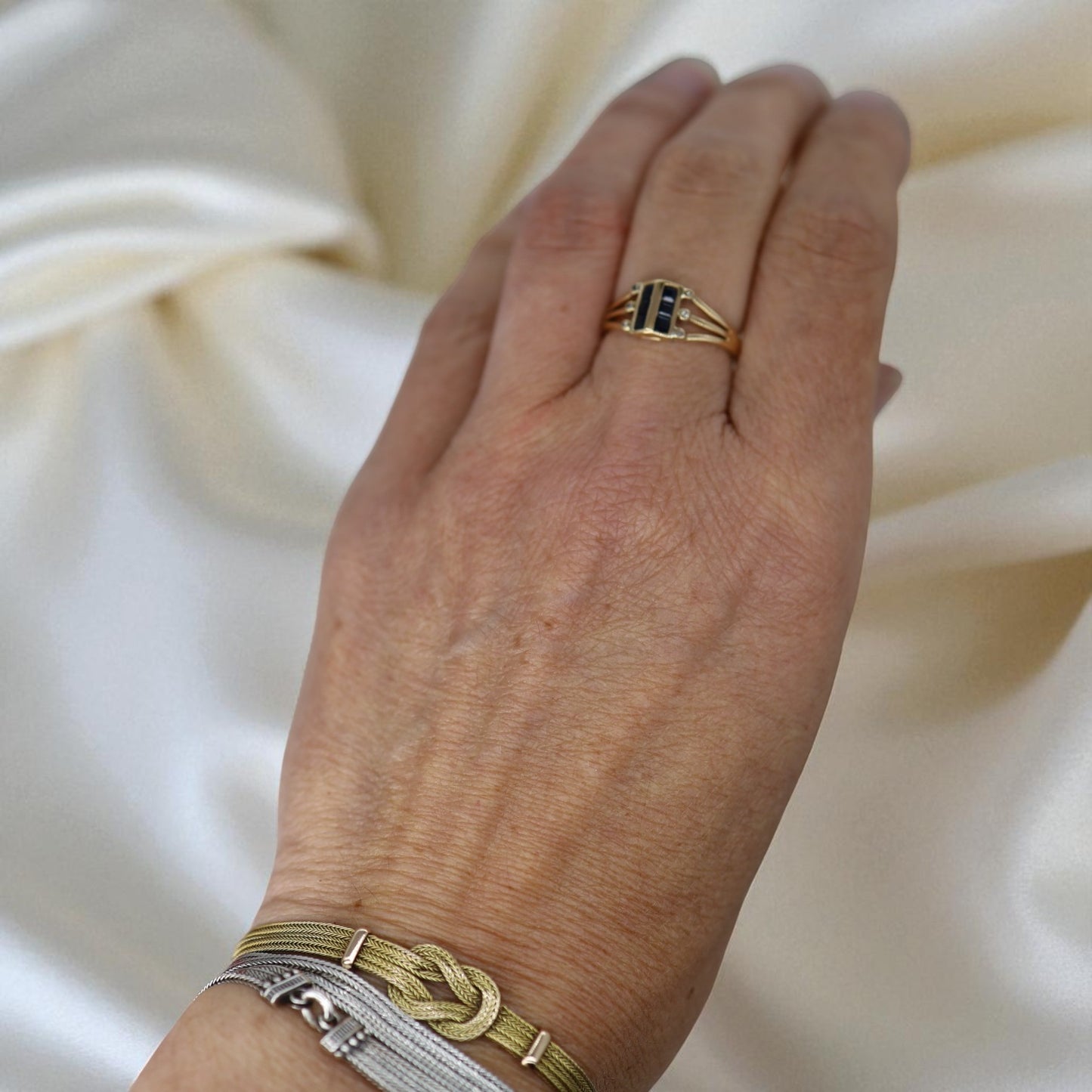 1960s Modernist Sapphire & Diamond Ring in 14k Gold (Vintage New Arrival) - Petra Star