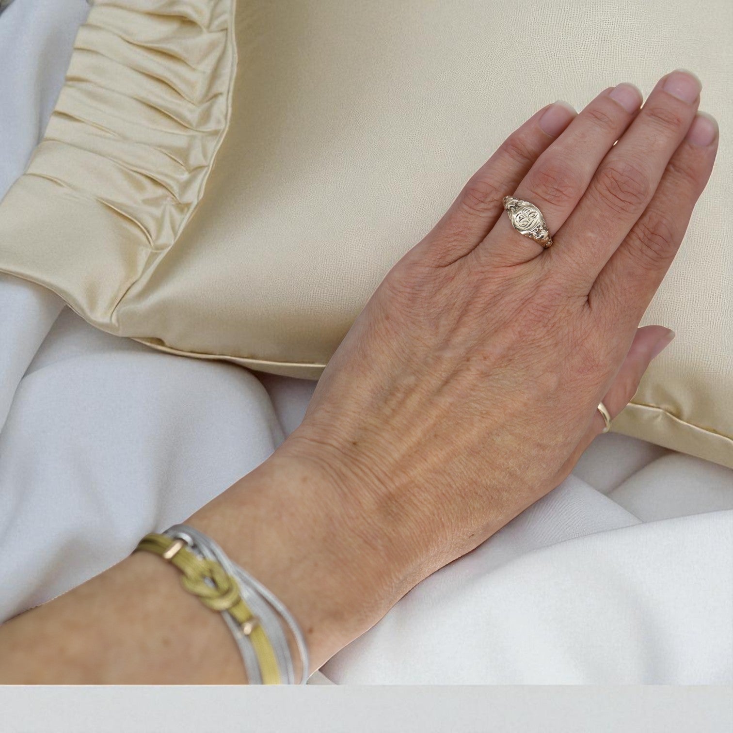 Art Nouveau Signet Ring in 10k Gold with Antique Monogram (c. 1900s) - Petra Star