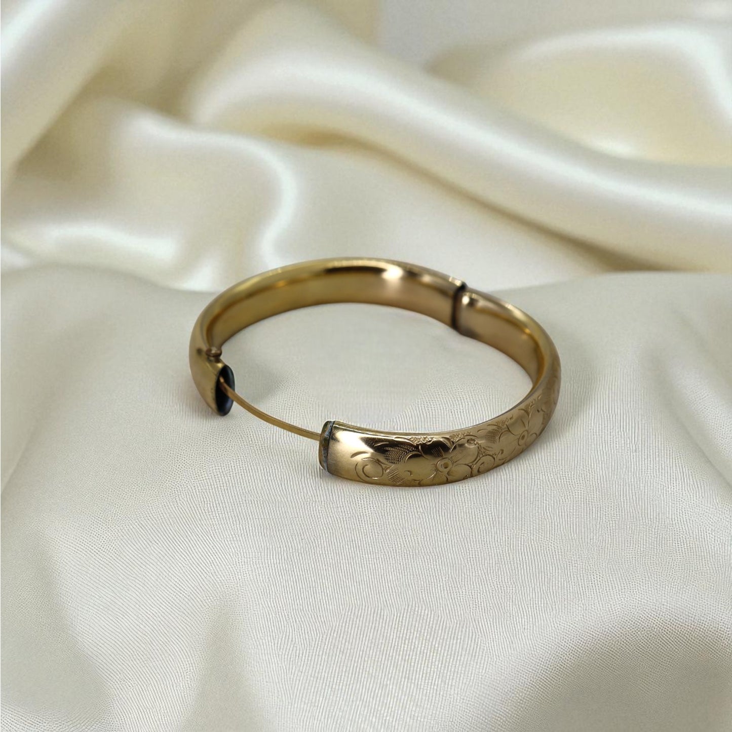 Victorian Gold-Filled Floral Engraved Bangle Bracelet – Antique Hollow Tube Construction - Petra Star