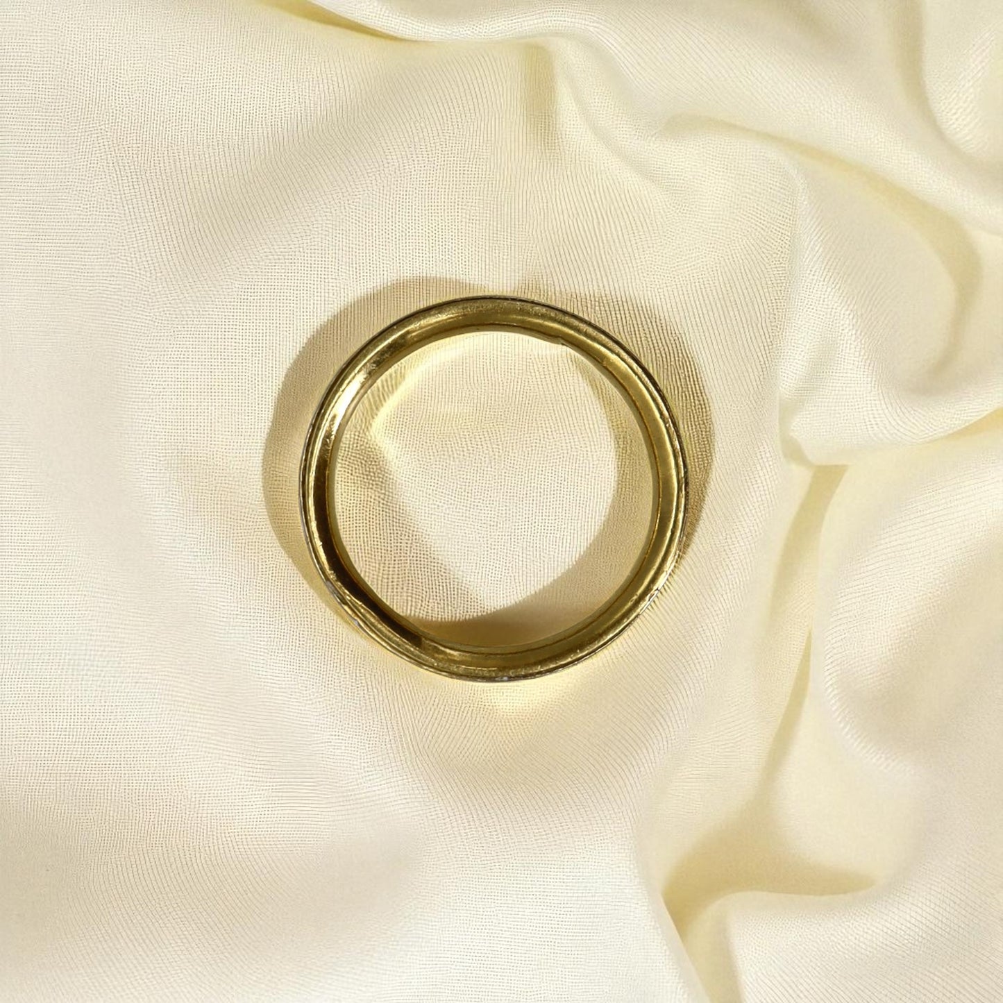 White-Enamel Georgian Memento Mori Mourning Ring - Petra Star