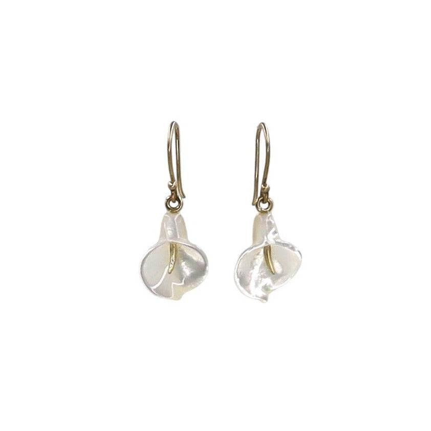 Annette Ferdinandsen Cala Lily earrings featuring elegant mother-of-pearl lily flower design.