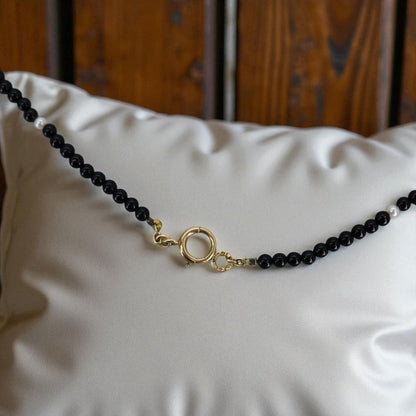 Onyx and Pearl Bead Necklace - Petra Star