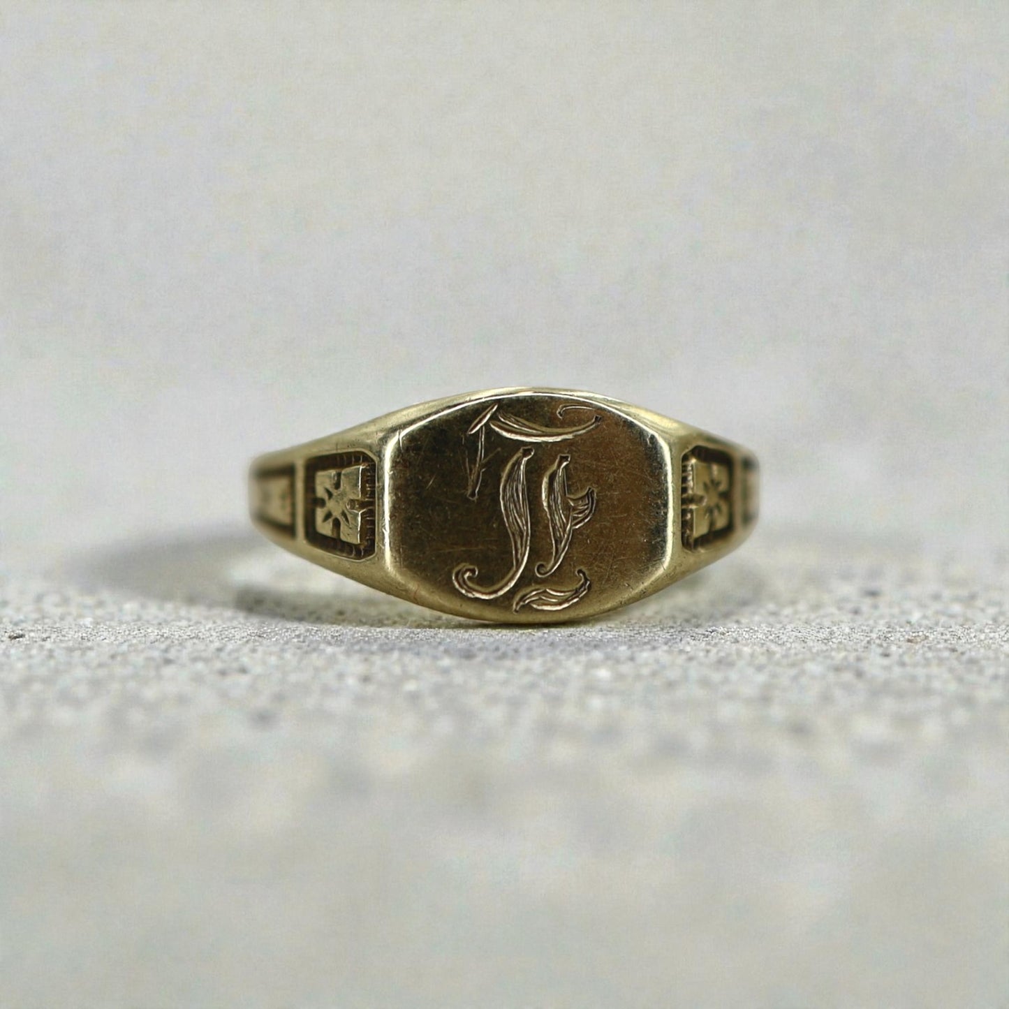 Antique Signet Ring 10k Yellow Gold