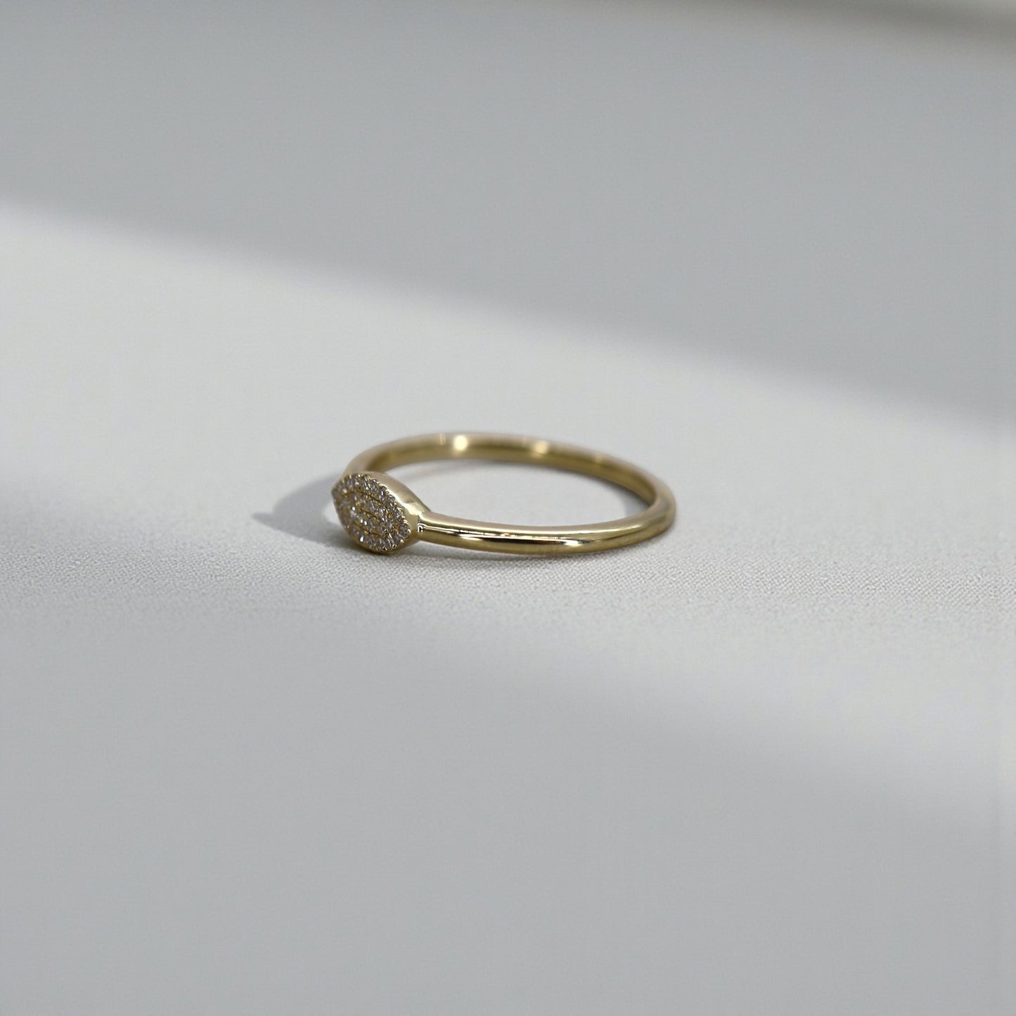 Diamond Pavé Eye Ring in 14k Gold