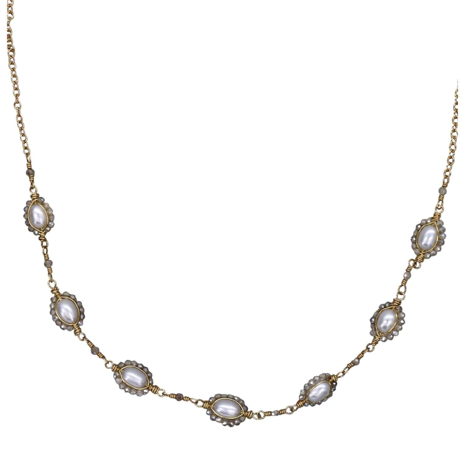Pearl Chain Dazzle - Petra Star