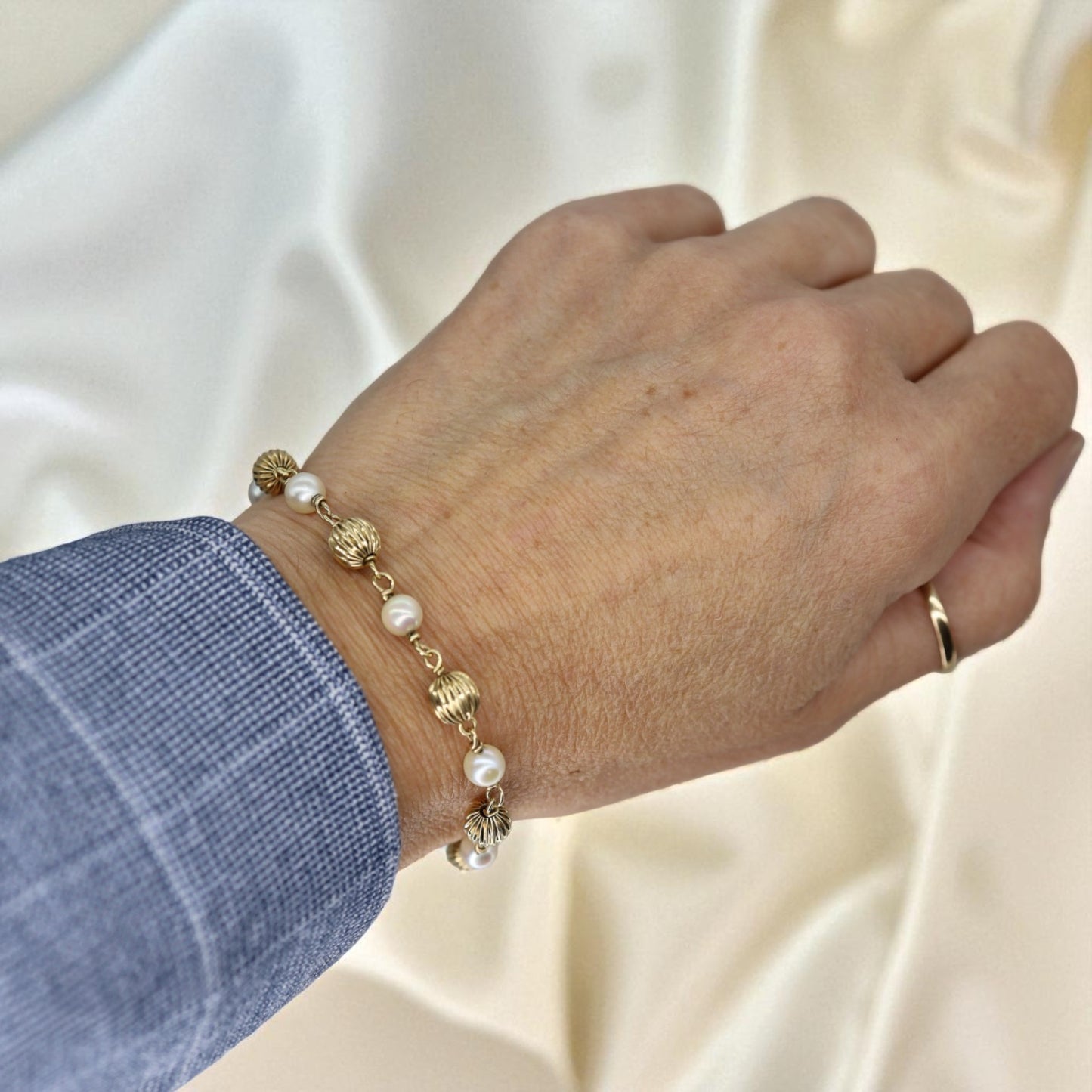 Modern Vintage 14k Yellow Gold and Pearl Bracelet – Handcrafted 7.75” Strand - Petra Star