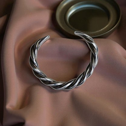 Vintage Sterling Silver Twisted Rope Cuff - Petra Star