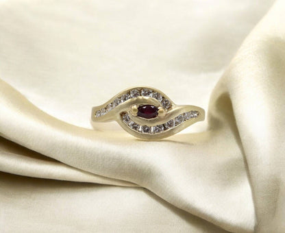 The Nostalgic Wave Ruby Diamond Ring: A Timeless Tribute to '80s Glamour - Petra Star