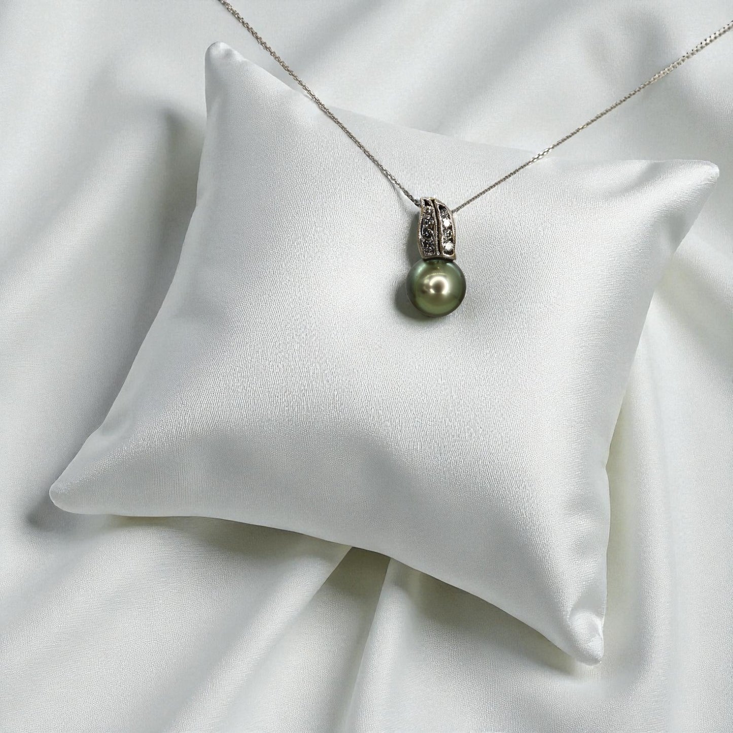 Upcycled Tahitian Pearl and Diamond Pendant Necklace – 14k White Gold Chain with Hidden Bail, Circa Mid-Century - Petra Star