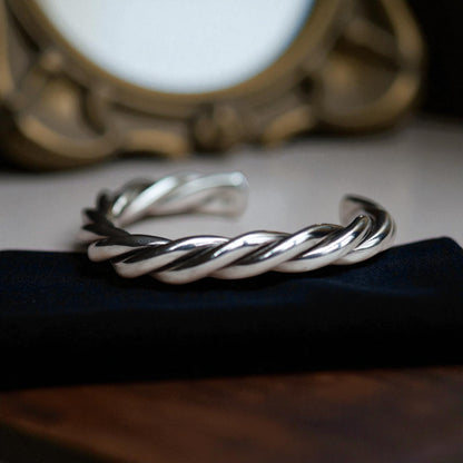 Vintage Sterling Silver Twisted Rope Cuff - Petra Star