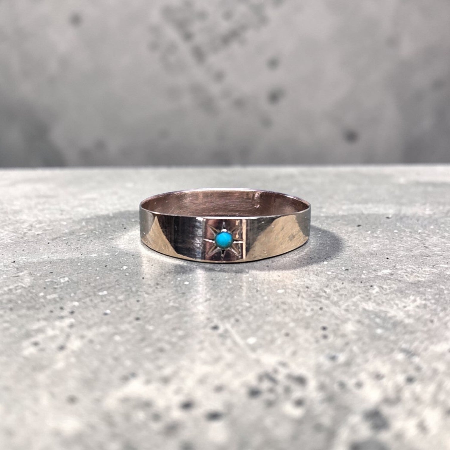 Victorian 10k Rose Gold Gypsy-Set Cigar Band with Recycled Diamond - Petra Star