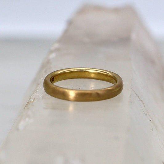 22k gold wedding band