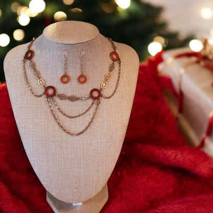 carnelian and gold tiered necklace