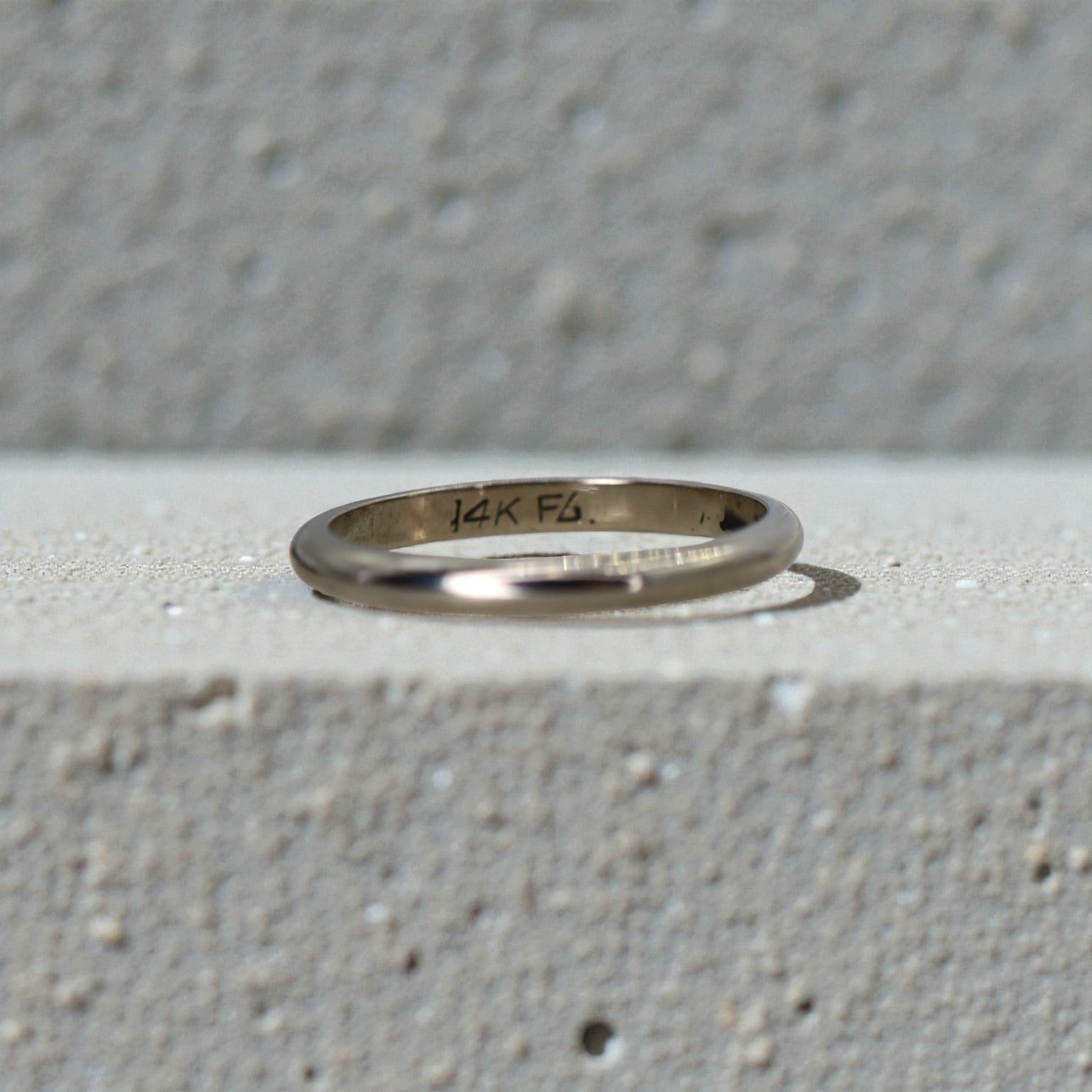 Vintage 14k White Gold Wedding Band 2.1MM - Petra Star