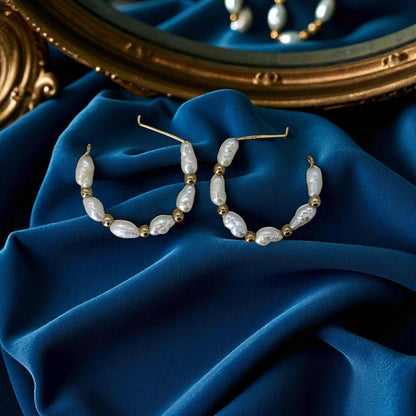 Vintage Minimalist 14k Gold Freshwater Pearl Hoop Earrings - Petra Star