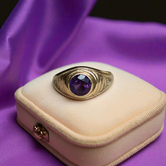 Vintage 1990s Bezel Set Amethyst Ring – Heavy 14k Yellow Gold Tapered Dome - Petra Star