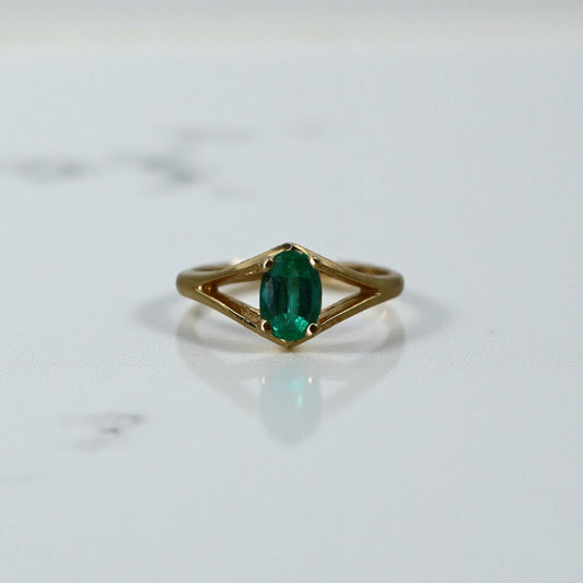 Vintage Emerald Pinky Ring in 14k Yellow Gold